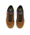 Deportivos marrones con cordones. Piel engrasada.