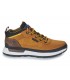 Botines marrones con cordones. Piel natural cuero. Suela blanca.