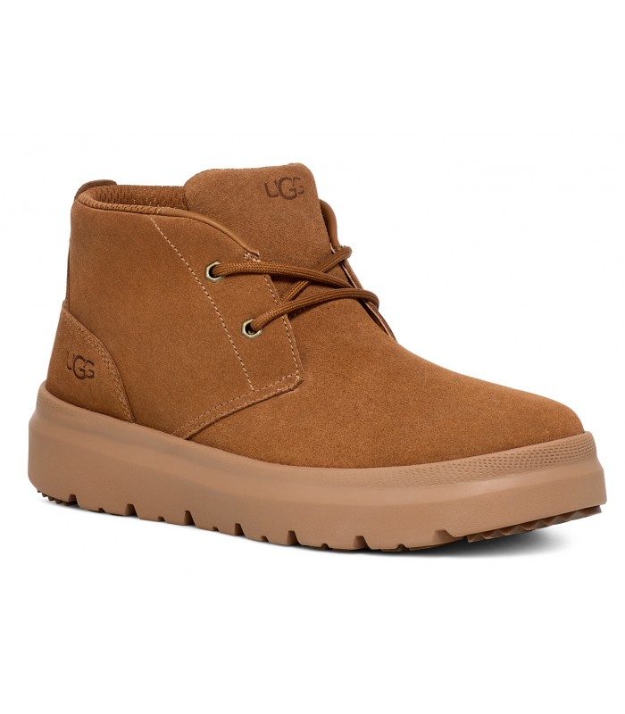 Botas de cordones cuero en piel cordero.