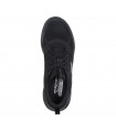 Deportivo Skechers en negro con cierre de cordones.