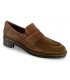 Mocasín de piel serraje en cuero.