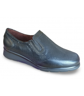 Zapato con piel grabada.