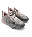Deportivos con cordones y plataforma en color antracita.