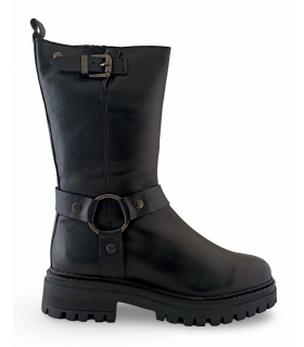 Botas motoristas negras con estribo lateral. Piel negra.