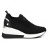 Deportivo sin cordones en color negro para señora XTI 143718