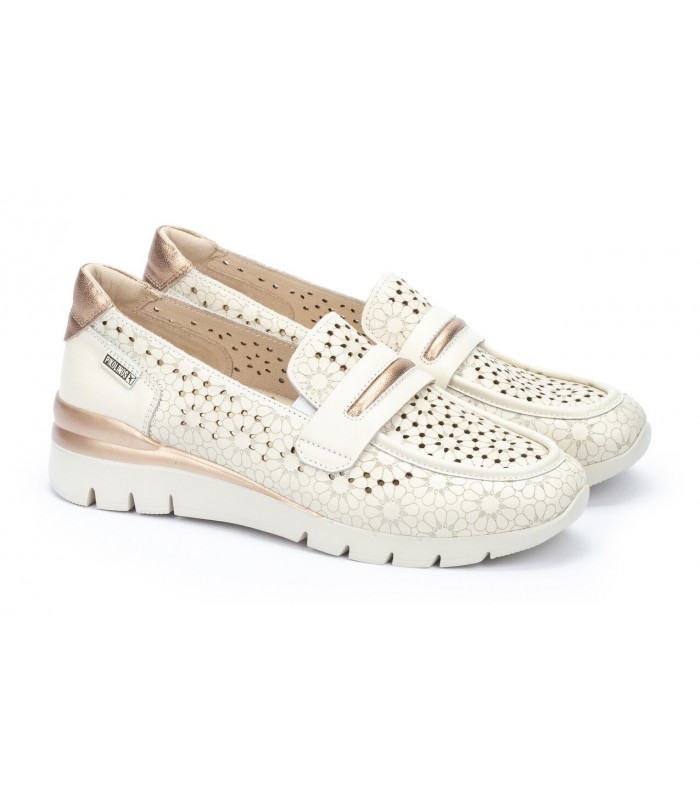 Mocasín de color blanco roto para mujer CANTABRIA PIKOLINOS