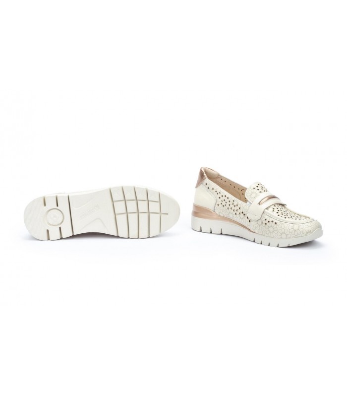 Mocasín de color blanco roto para mujer CANTABRIA PIKOLINOS