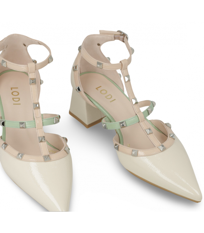 Zapato nude con tachas Lodi CHEMENTO