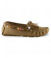 Mocasín de piel con abalorios