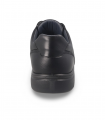 Zapatos clásicos con cordones elásticos.