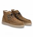 Botines camel con cordones. Piel serraje, forro de pelo.