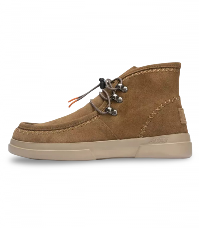Botines camel con cordones. Piel serraje, forro de pelo.