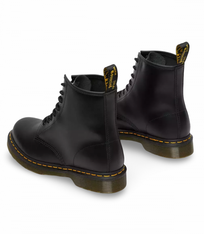 Bota clásica militar negra