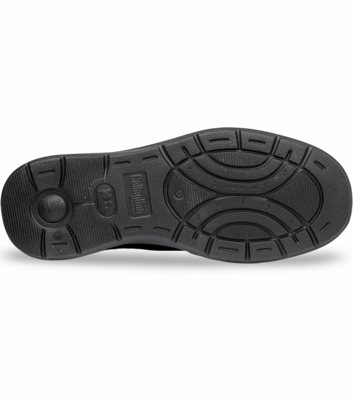 Zapato mocasín de caballero en piel negra