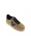 Zapatilla beig con V negra retro Victoria 1126219