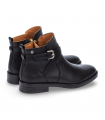 Botines negros de horma plana Pikolinos