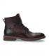 Botas clásicas marrones de Pikolinos para hombre, hechas en piel natural.
