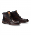 Botas clásicas marrones de Pikolinos para hombre, hechas en piel natural.