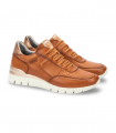 Deportivo de color brandy para mujer