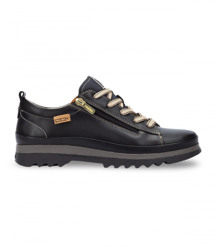Zapatos negros de Pikolinos para mujer con cordones