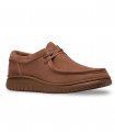 Clarks RELAXTITE LOW. Zapato marrón en serraje suave con diseño casual y flexible