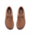Clarks RELAXTITE LOW. Zapato marrón en serraje suave con diseño casual y flexible
