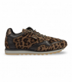 Cetti 848. Sneaker en piel leopardo con suela dentada y estilo atrevido