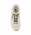 Deportivo blanco con detalles naranja New Balance WCATPC1 Catalyst