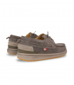 Walk in Pitas DENVER. Zapato blucher en serraje taupe con suela dentada y estilo casual