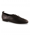 María Jaen 1587 negro. Zapato inglés en napa negra, ideal para trajes, faldas midi o pantalones tobilleros