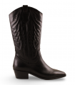 LOL SHOES Kirina negra. Bota alta negra con tacón medio y puntera redonda, perfecta para looks urbanos