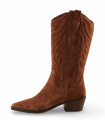 LOL SHOES Kirina marrón. Campera marrón con caña bordada y puntera afinada, ideal para jeans o vestidos boho