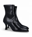 Miss Elastic 78039. Botín negro elegante con tacón fino y tejido elástico adaptable