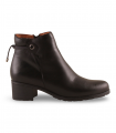 Giorda 37274 negro. Botín negro con cremallera lateral y tacón medio, ideal para looks sobrios de diario