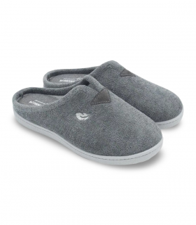 Zapatilla con abertura color gris