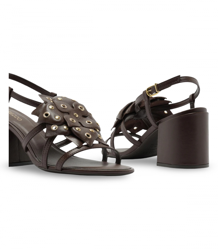 Sandalia vestir marrón flor Arezzo A12463007600003
