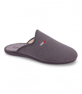 zapatilla tipo chinela en color gris