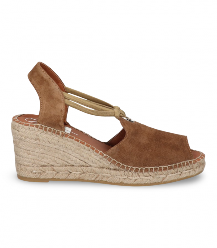 Alpargata en serraje marrón con cuña de yute Viguera 2143, cómoda y bien sujeta