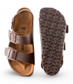 Sandalia marrón con tira trasera Birkenstock 34701, cómoda