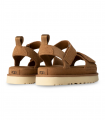 Sandalia de piel con velcros UGG Goldenstar, ligera y muy práctica
