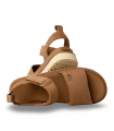 Sandalia de piel con velcros UGG Goldenstar, ligera y muy práctica