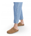 Zueco bio camel con hebilla XTI 142871, cómodo