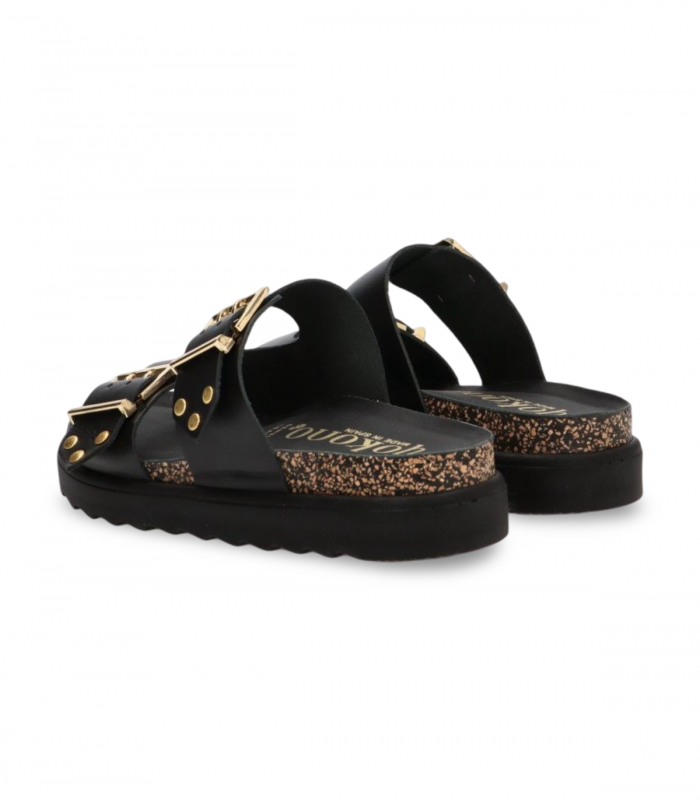 Sandalia negra hebillas y tachas Yokono Tunez 262