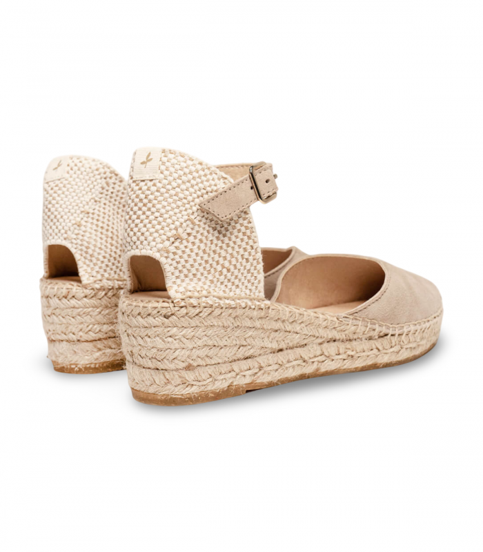 Alpargata con cuña baja y pulsera Alhamas 4500, cómoda y fácil de combinar