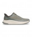 Deportivo Slip-ins Skechers BOBS Squad 4 Staple Look 117624 en verde oliva con estilo sport casual.