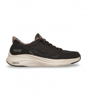 Deportivo beige troquelado Erase 050102