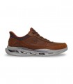 Zapato Slip-ins caballero Skechers Arch Fit Orvan Moxl 210981 con soporte plantar y acabado tipo piel.