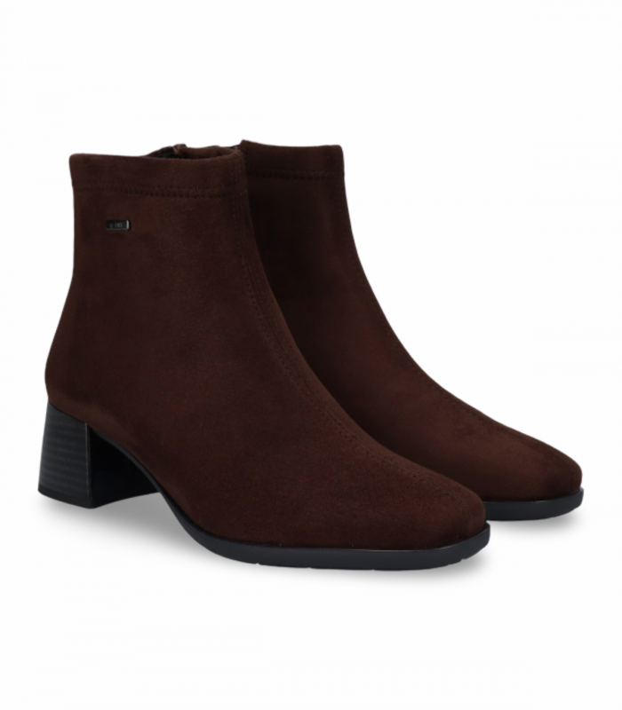 Botín elástico D´Chicas 4736 en suede moka con tacón ancho