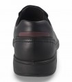 Zapato clásico con elásticos laterales en negro.