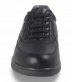 Zapatos clásicos con cordones elásticos.